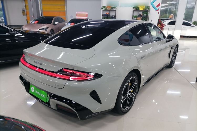 Used Xiaomi Auto SU7 2024 Rear-Drive Long-Range Intelligent Driving Version Exterior 5