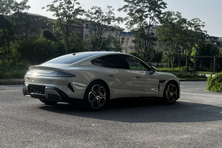 Used Xiaomi Auto SU7 2024 Four-Wheel Drive Ultra-Long Range Advanced Intelligent Driving Max Edition Exterior 5