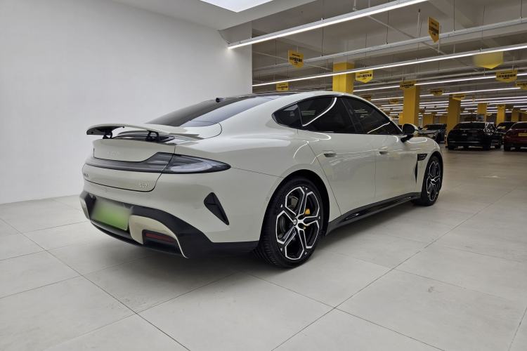 Used Xiaomi Auto SU7 2024 Rear-Drive Ultra-Long Range Advanced Pro-Level Intelligent Driving Version Exterior 5