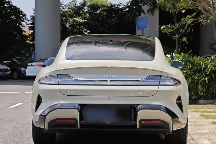 Used Xiaomi Auto SU7 2024 Four-Wheel Drive Ultra-Long Range Advanced Intelligent Driving Max Edition Exterior 5