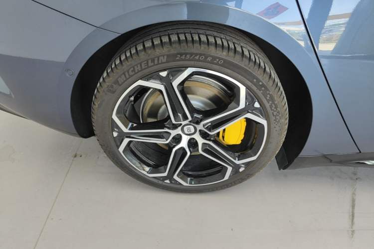 Used Xiaomi Auto SU7 2024 Rear-Drive Ultra-Long Range Advanced Pro-Level Intelligent Driving Version Exterior 5