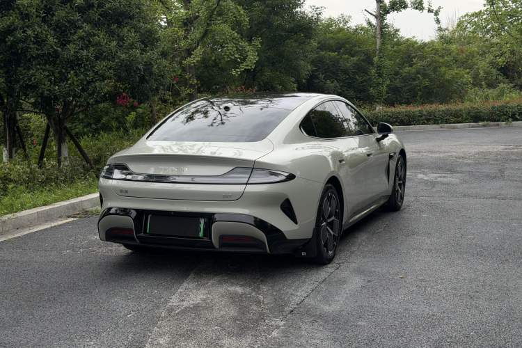 Used Xiaomi Auto SU7 2024 Rear-Drive Ultra-Long Range Advanced Pro-Level Intelligent Driving Version Exterior 7