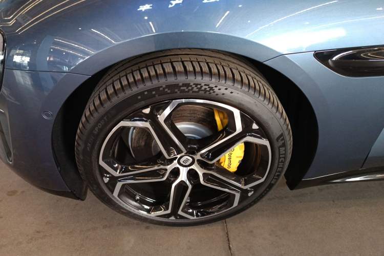 Used Xiaomi Auto SU7 2024 Rear-Drive Ultra-Long Range Advanced Pro-Level Intelligent Driving Version Exterior 7