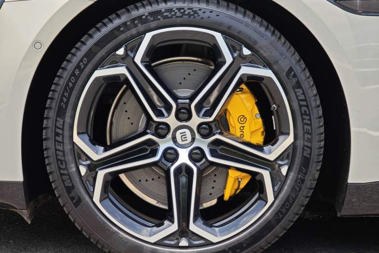 Used Xiaomi Auto SU7 2024 Four-Wheel Drive Ultra-Long Range Advanced Intelligent Driving Max Edition Exterior 8