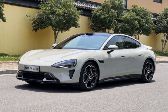 Used Xiaomi Auto SU7 2024 Four-Wheel Drive Ultra-Long Range Advanced Intelligent Driving Max Edition