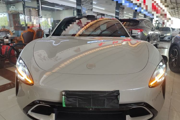 Used Xiaomi Auto SU7 2024 Four-Wheel Drive Ultra-Long Range Advanced Intelligent Driving Max Edition Front