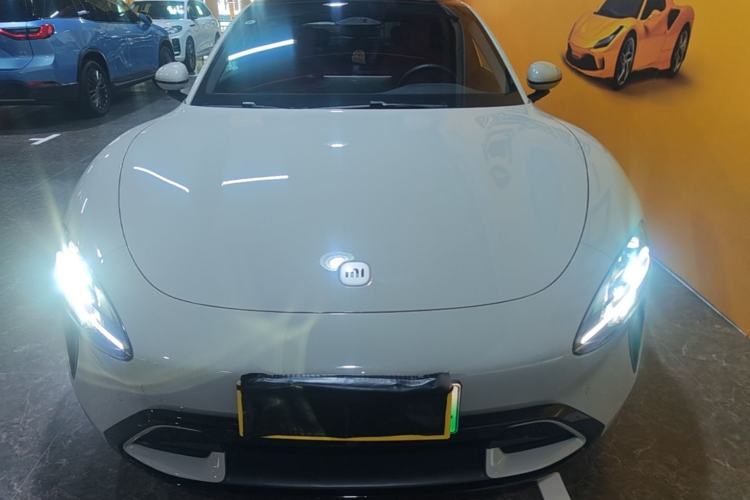 Used Xiaomi Auto SU7 2024 Rear-Drive Long-Range Intelligent Driving Version Front