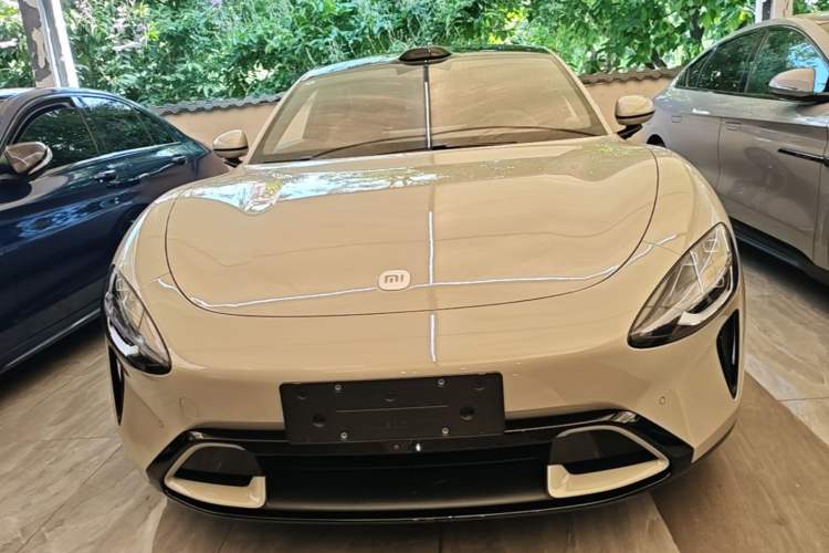 Used Xiaomi Auto SU7 2024 Four-Wheel Drive Ultra-Long Range Advanced Intelligent Driving Max Edition Front