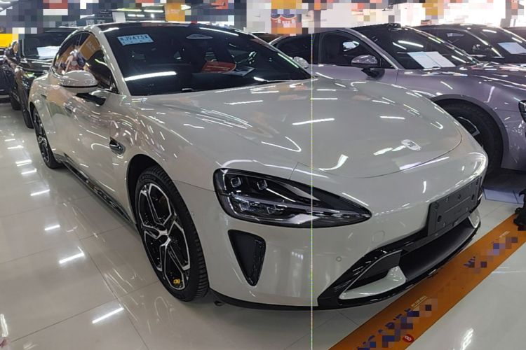 Used Xiaomi Auto SU7 2024 Rear-Drive Long-Range Intelligent Driving Version Front Right 45 Deg