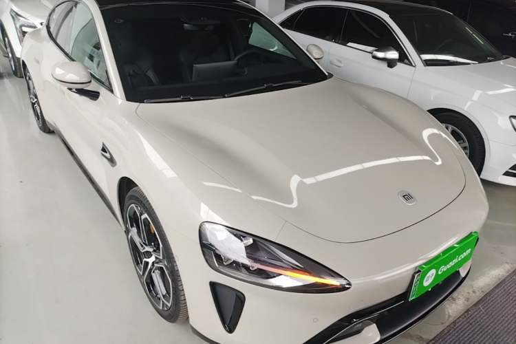 Used Xiaomi Auto SU7 2024 Rear-Drive Long-Range Intelligent Driving Version Front Right 45 Deg