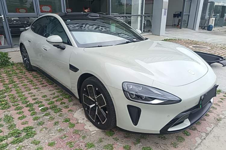 Used Xiaomi Auto SU7 2024 Rear-Drive Ultra-Long Range Advanced Pro-Level Intelligent Driving Version Front Right 45 Deg