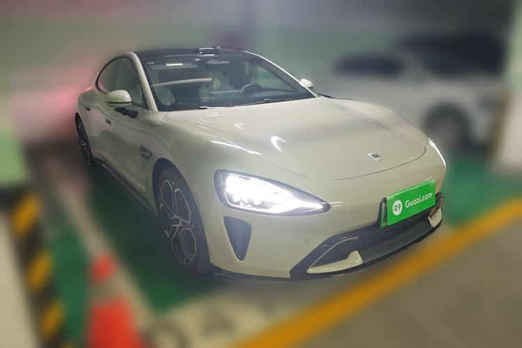 Used Xiaomi Auto SU7 2024 Rear-Drive Ultra-Long Range Advanced Pro-Level Intelligent Driving Version Front Right 45 Deg