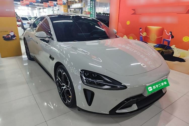 Used Xiaomi Auto SU7 2024 Four-Wheel Drive Ultra-Long Range Advanced Intelligent Driving Max Edition Front Right 45 Deg