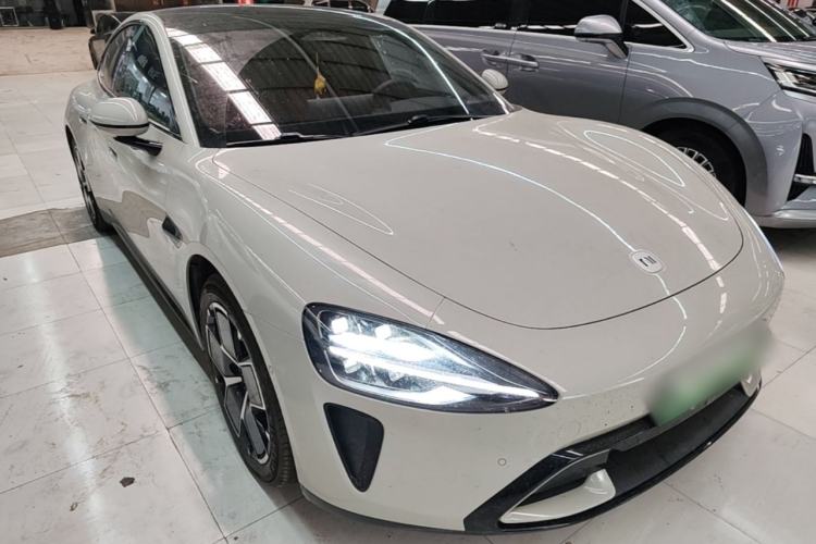 Used Xiaomi Auto SU7 2024 Rear-Drive Long-Range Intelligent Driving Version Front Right 45 Deg