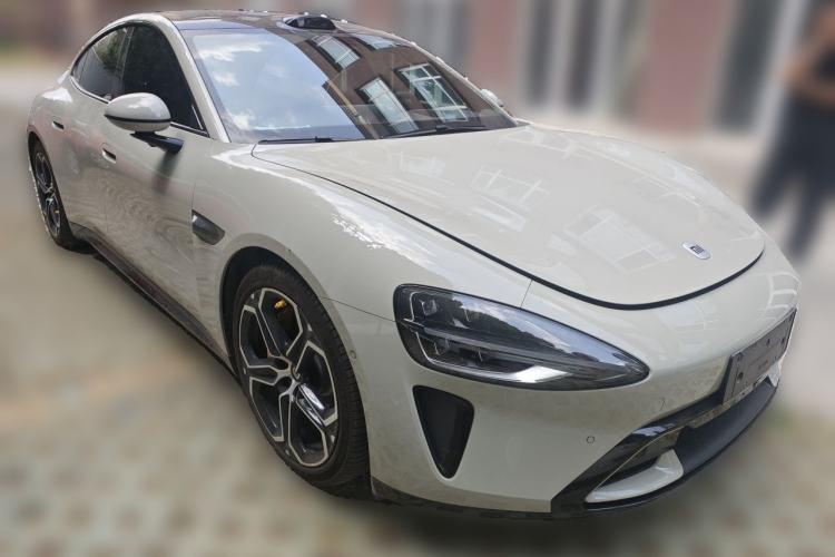 Used Xiaomi Auto SU7 2024 Four-Wheel Drive Ultra-Long Range Advanced Intelligent Driving Max Edition Front Right 45 Deg