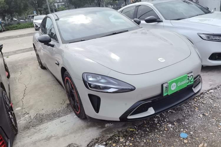 Used Xiaomi Auto SU7 2024 Rear-Drive Standard Founder Edition Front Right 45 Deg