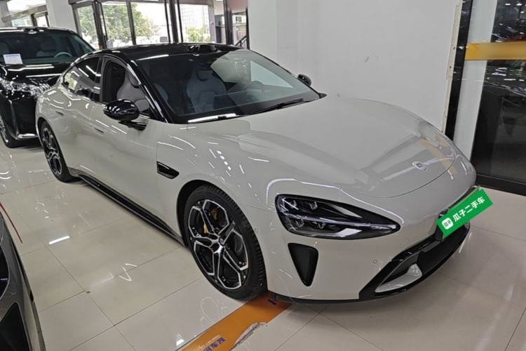 Used Xiaomi Auto SU7 2024 Four-Wheel Drive Ultra-Long Range Advanced Intelligent Driving Max Edition Front Right 45 Deg