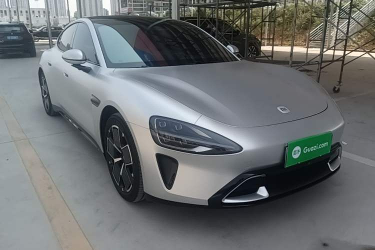 Used Xiaomi Auto SU7 2024 Rear-Drive Long-Range Intelligent Driving Version Front Right 45 Deg