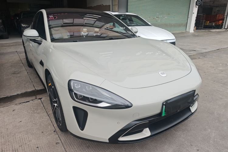 Used Xiaomi Auto SU7 2024 Rear-Drive Long-Range Intelligent Driving Version Front Right 45 Deg