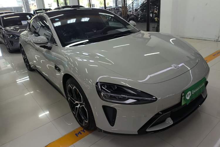 Used Xiaomi Auto SU7 2024 Rear-Drive Long-Range Intelligent Driving Version Front Right 45 Deg