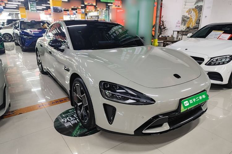 Used Xiaomi Auto SU7 2024 Rear-Drive Long-Range Intelligent Driving Version Front Right 45 Deg