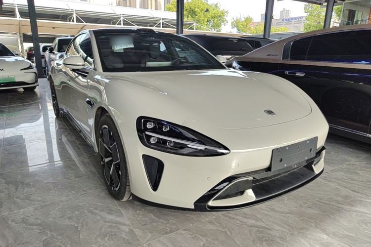 Used Xiaomi Auto SU7 2024 Rear-Drive Ultra-Long Range Advanced Pro-Level Intelligent Driving Version Front Right 45 Deg