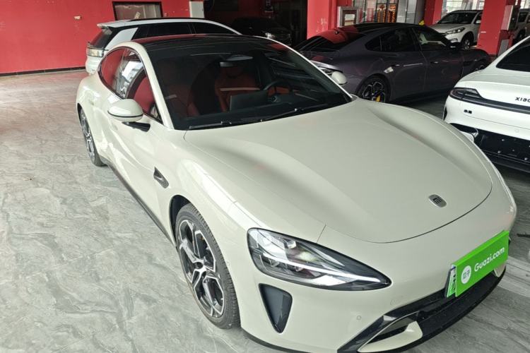 Used Xiaomi Auto SU7 2024 Rear-Drive Long-Range Intelligent Driving Version Front Right 45 Deg