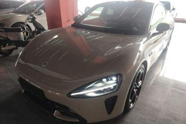 Used Xiaomi Auto SU7 2024 Four-Wheel Drive Ultra-Long Range Advanced Intelligent Driving Max Edition