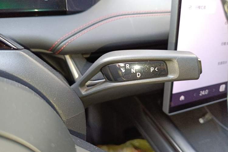 Used Xiaomi Auto SU7 2024 Rear-Drive Standard Founder Edition Gear Lever