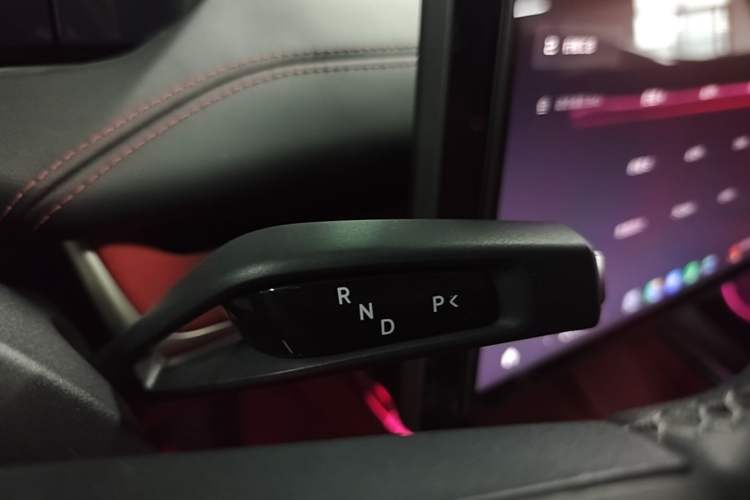 Used Xiaomi Auto SU7 2024 Four-Wheel-Drive Max Founder's Edition Gear Lever
