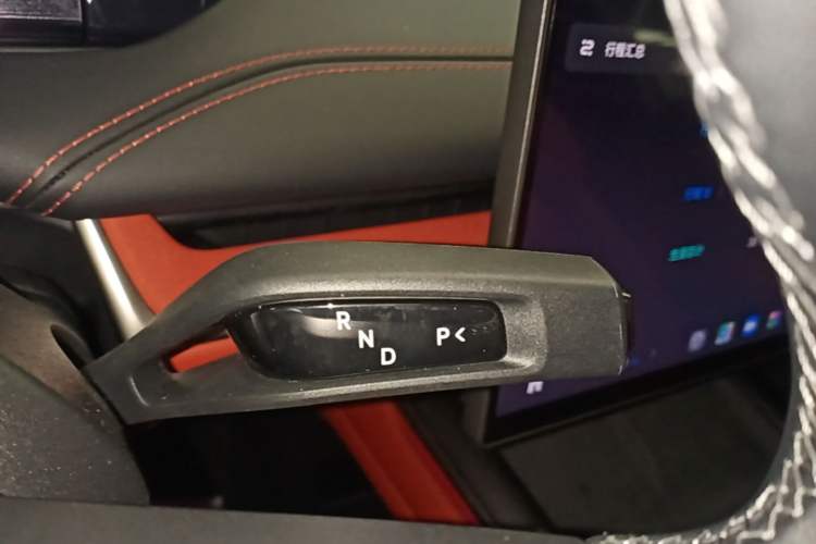 Used Xiaomi Auto SU7 2024 Rear-Drive Ultra-Long Range Advanced Pro-Level Intelligent Driving Version Gear Lever