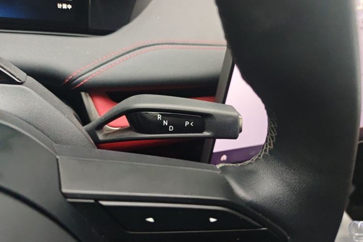 Used Xiaomi Auto SU7 2024 Rear-Drive Long-Range Intelligent Driving Version Gear Lever