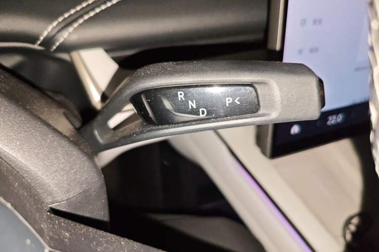 Used Xiaomi Auto SU7 2024 Rear-Drive Ultra-Long Range Advanced Pro-Level Intelligent Driving Version Gear Lever