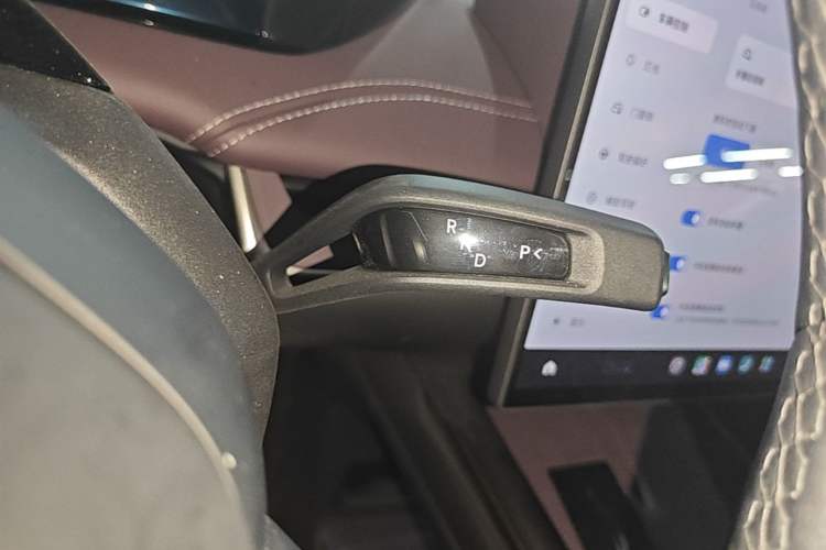 Used Xiaomi Auto SU7 2024 Rear-Drive Ultra-Long Range Advanced Pro-Level Intelligent Driving Version Gear Lever