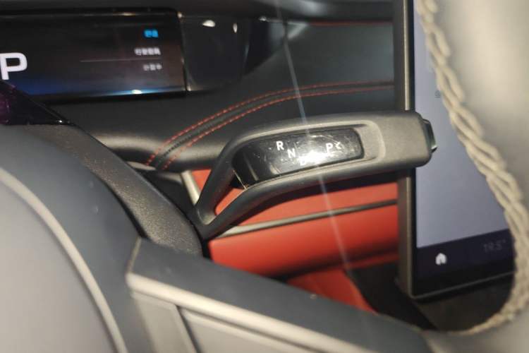 Used Xiaomi Auto SU7 2024 Rear-Drive Standard Founder Edition Gear Lever