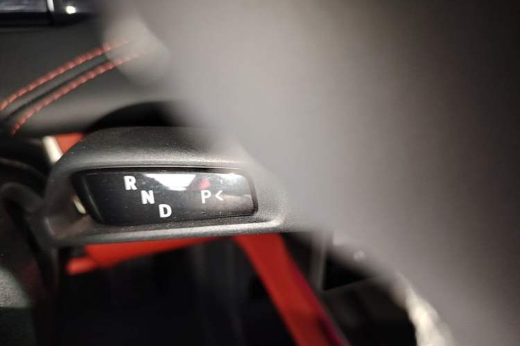 Used Xiaomi Auto SU7 2024 Rear-Drive Ultra-Long Range Advanced Pro-Level Intelligent Driving Version Gear Lever