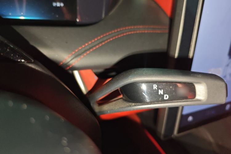 Used Xiaomi Auto SU7 2024 Four-Wheel-Drive Max Founder's Edition Gear Lever