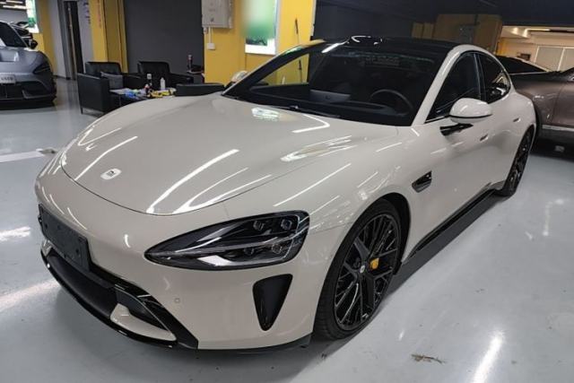 Used Xiaomi Auto SU7 2024 Four-Wheel Drive Ultra-Long Range Advanced Intelligent Driving Max Edition