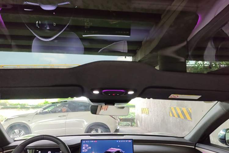Used Xiaomi Auto SU7 2024 Rear-Drive Ultra-Long Range Advanced Pro-Level Intelligent Driving Version Headliner