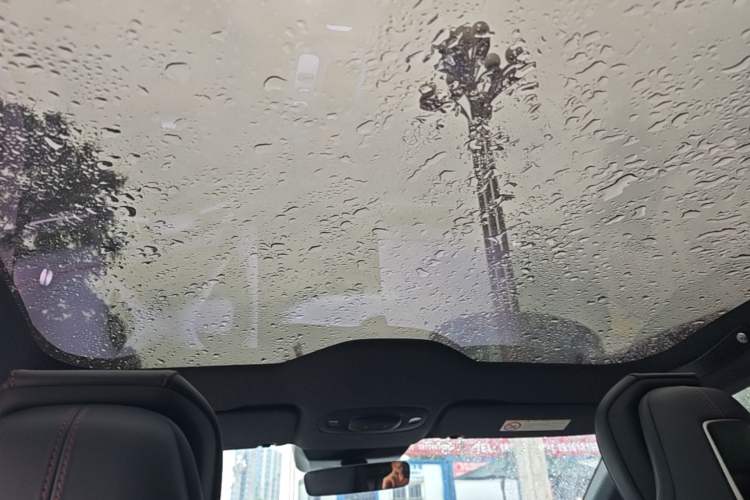 Used Xiaomi Auto SU7 2024 Rear-Drive Ultra-Long Range Advanced Pro-Level Intelligent Driving Version Headliner