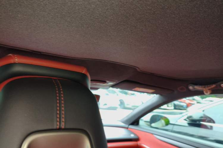 Used Xiaomi Auto SU7 2024 Four-Wheel Drive Ultra-Long Range Advanced Intelligent Driving Max Edition Headliner