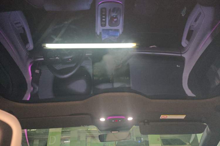 Used Xiaomi Auto SU7 2024 Rear-Drive Ultra-Long Range Advanced Pro-Level Intelligent Driving Version Headliner
