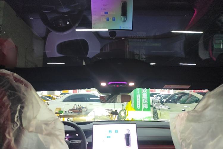 Used Xiaomi Auto SU7 2024 Four-Wheel Drive Ultra-Long Range Advanced Intelligent Driving Max Edition Headliner