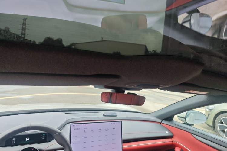 Used Xiaomi Auto SU7 2024 Rear-Drive Long-Range Intelligent Driving Version Headliner