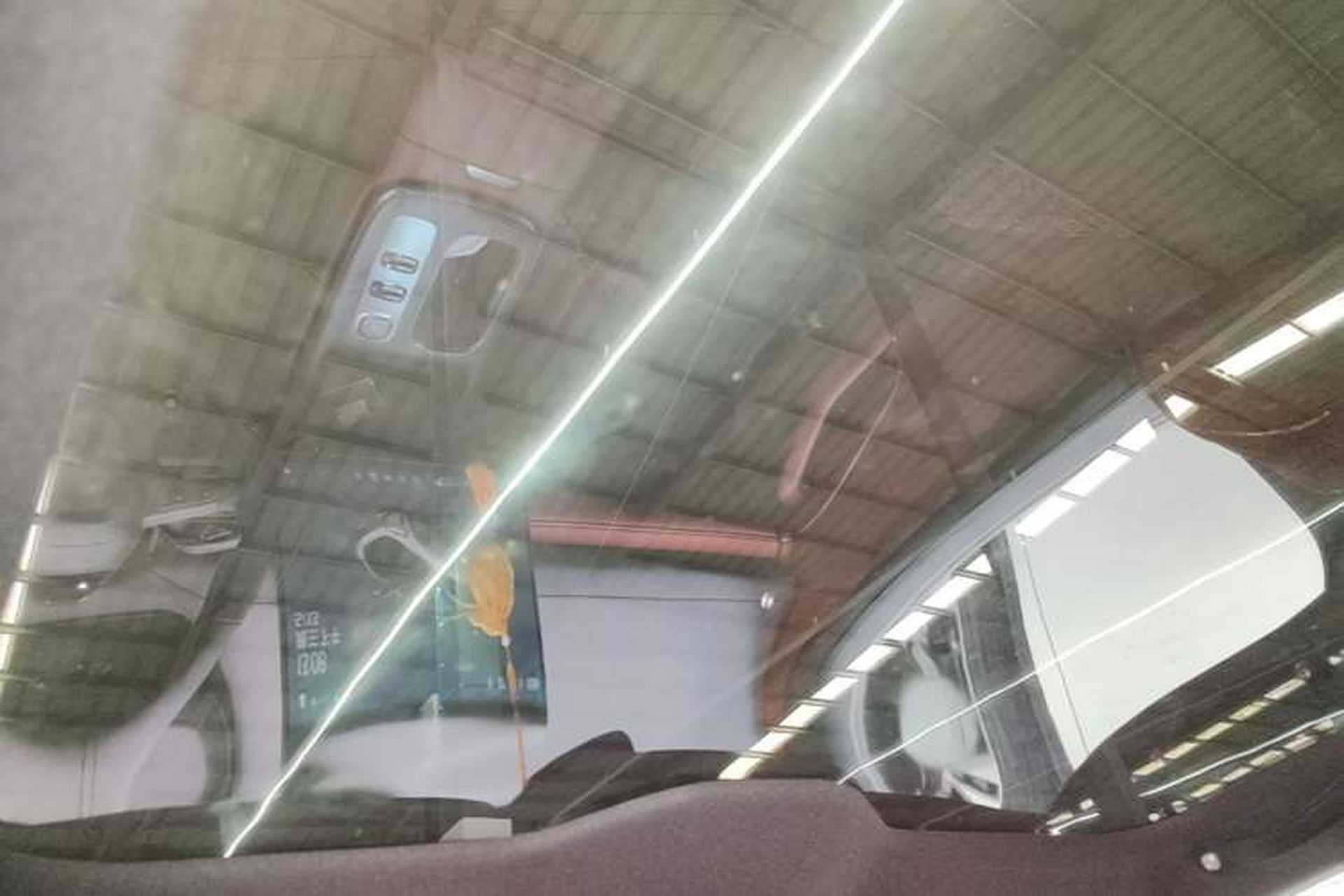 Used Xiaomi Auto SU7 2024 Rear-Drive Long-Range Intelligent Driving Version Headliner