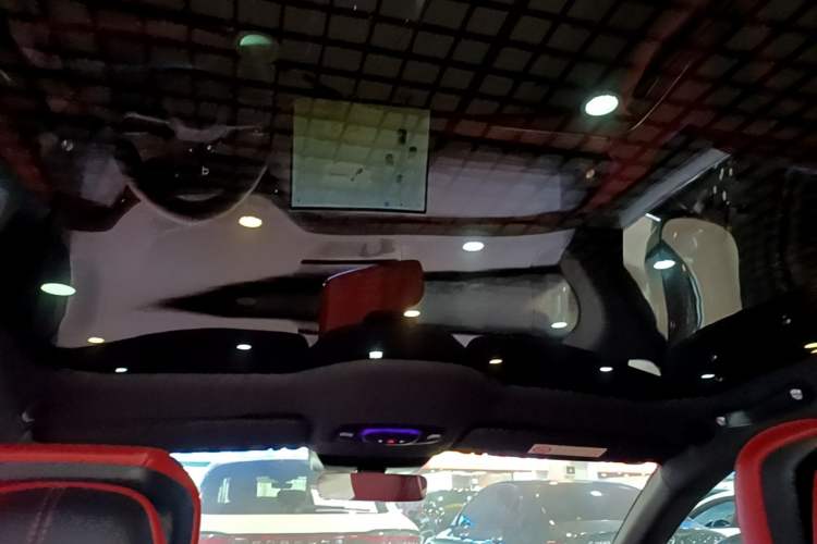 Used Xiaomi Auto SU7 2024 Rear-Drive Long-Range Intelligent Driving Version Headliner
