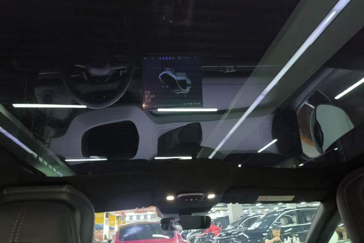Used Xiaomi Auto SU7 2024 Four-Wheel Drive Ultra-Long Range Advanced Intelligent Driving Max Edition Headliner