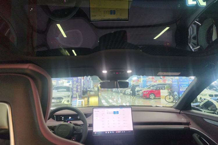 Used Xiaomi Auto SU7 2024 Rear-Drive Long-Range Intelligent Driving Version Headliner
