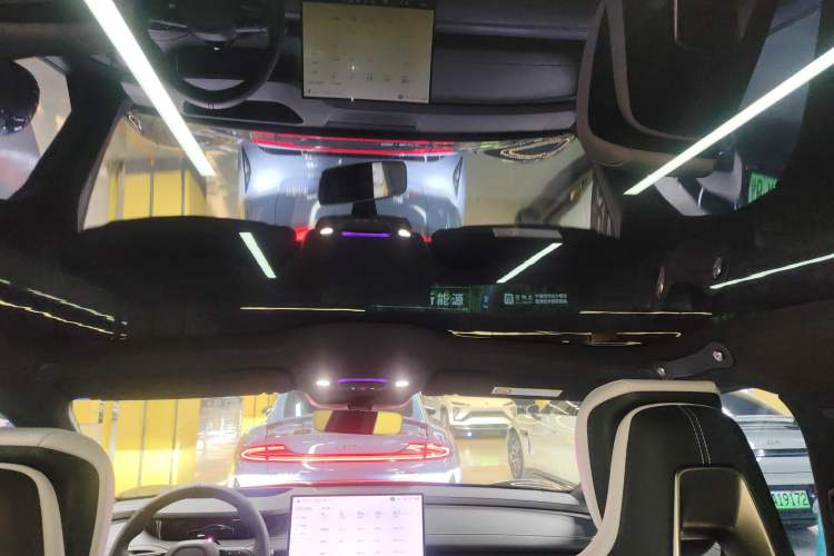 Used Xiaomi Auto SU7 2024 Four-Wheel Drive Ultra-Long Range Advanced Intelligent Driving Max Edition Headliner