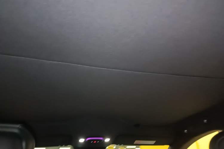 Used Xiaomi Auto SU7 2024 Four-Wheel Drive Ultra-Long Range Advanced Intelligent Driving Max Edition Headliner
